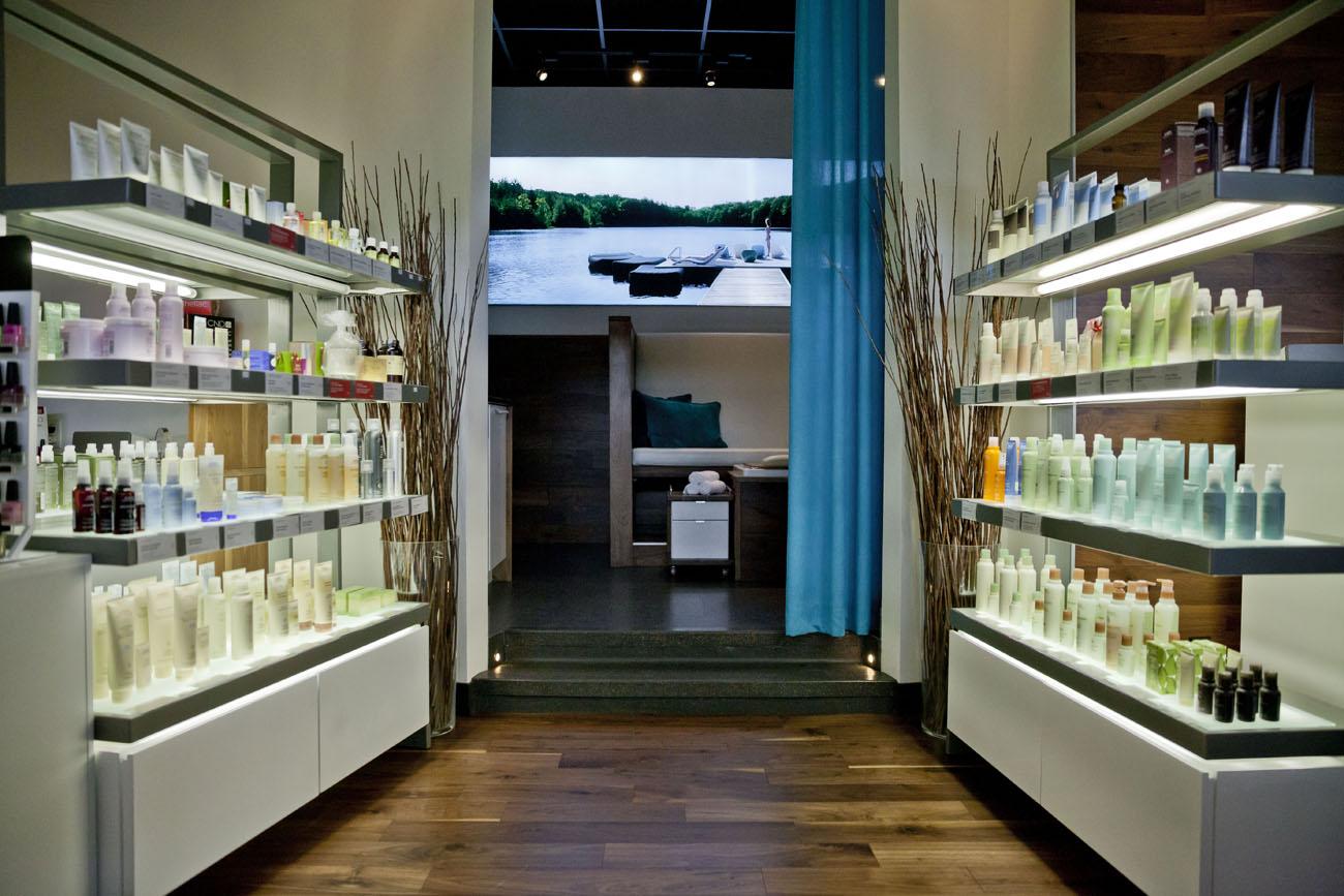 Balnea_Intl_Interieur_386-Lad_LR.jpg